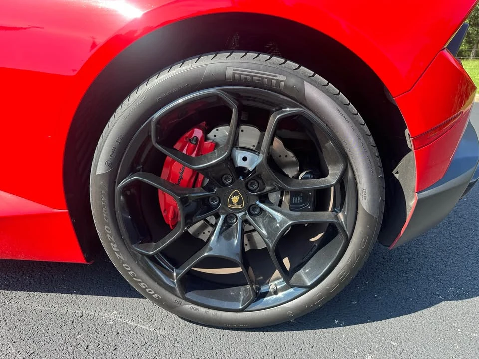 2017 Lamborghini Huracan LP580-2 - Image 6 of 20