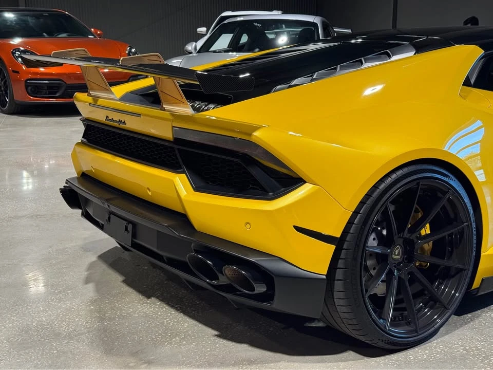 2017 Lamborghini Huracan LP580-2 - Image 4 of 13