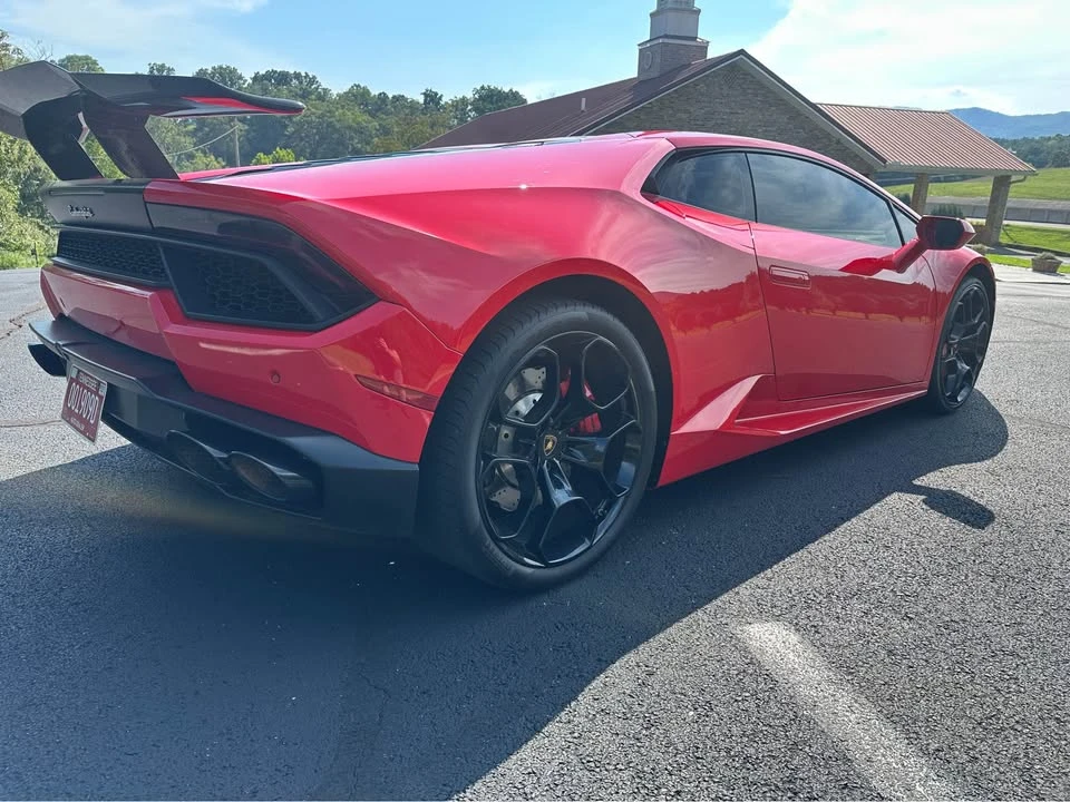 2017 Lamborghini Huracan LP580-2 - Image 2 of 20