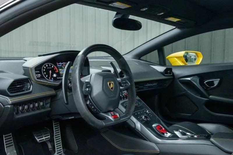 2017 Lamborghini Huracan LP580-2 - Image 13 of 16