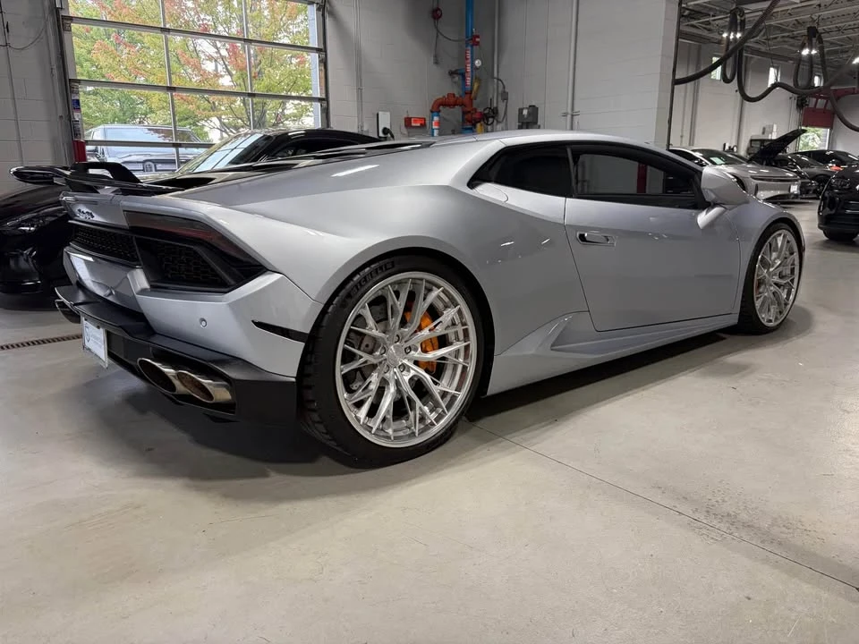 2017 Lamborghini Huracan LP580-2 - Image 5 of 14