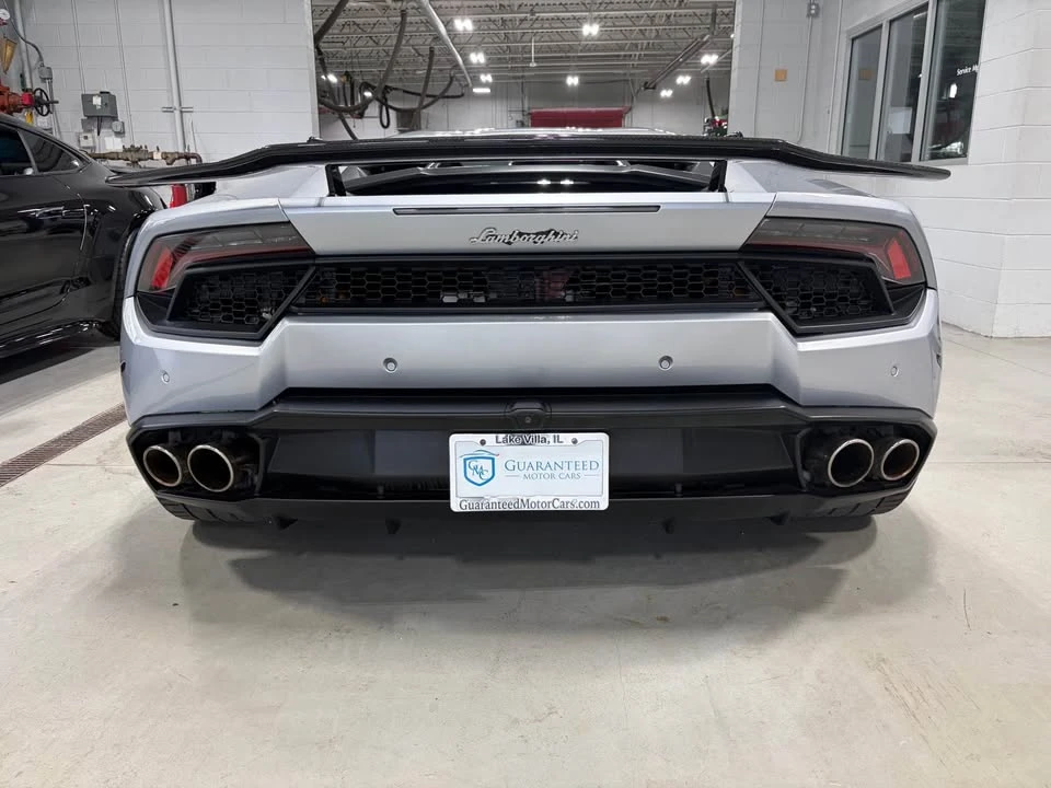 2017 Lamborghini Huracan LP580-2 - Image 6 of 14