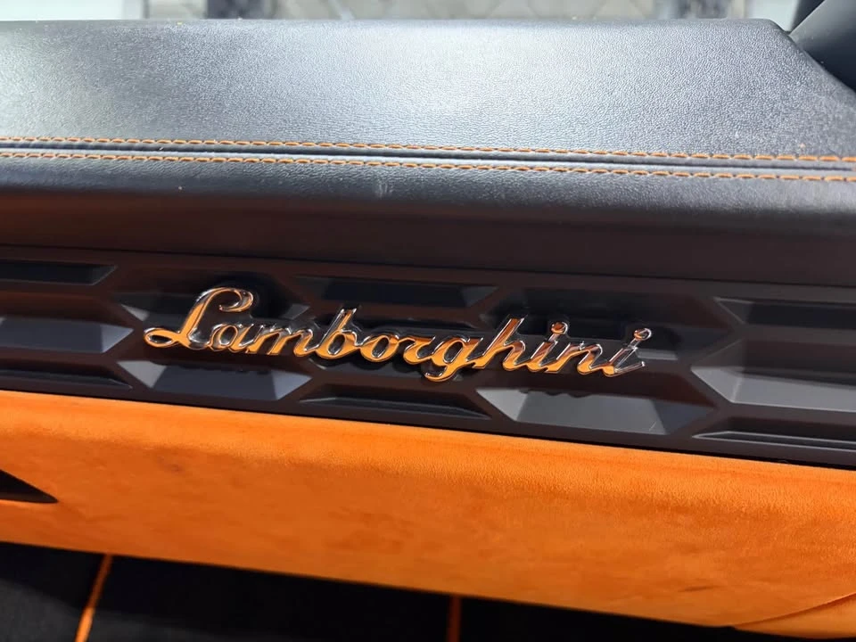 2017 Lamborghini Huracan LP580-2 - Image 13 of 14