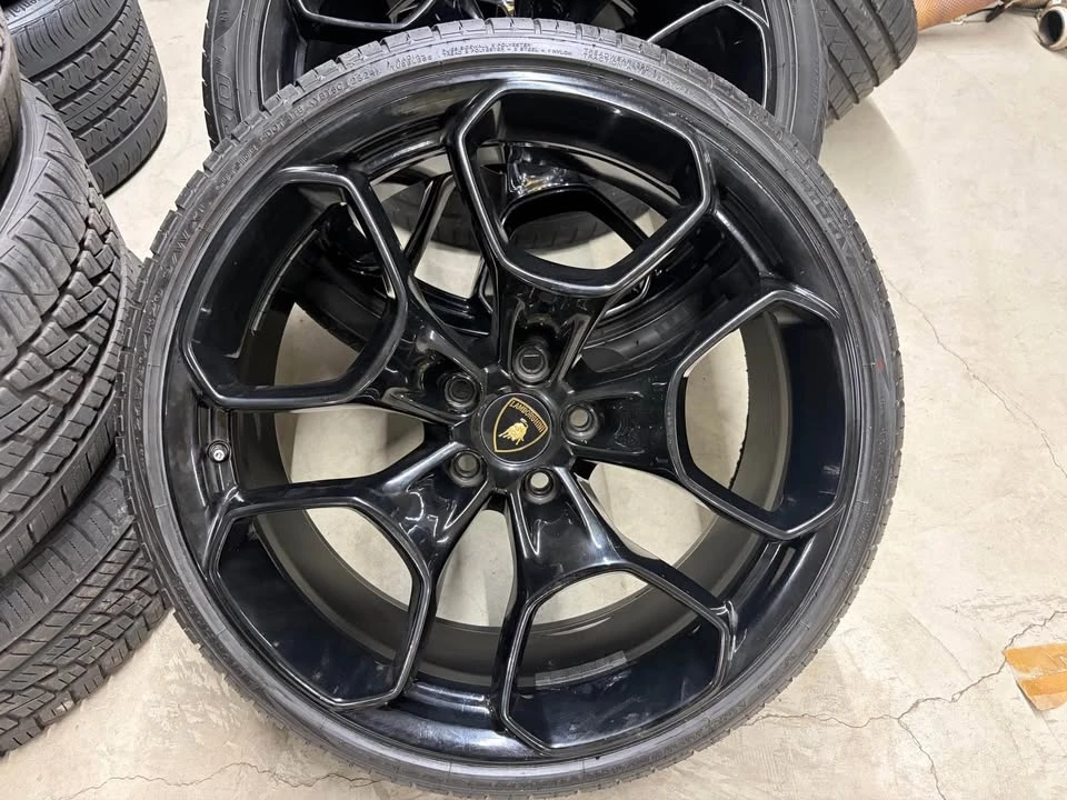 2017 Lamborghini Huracan LP580-2 - Image 14 of 14