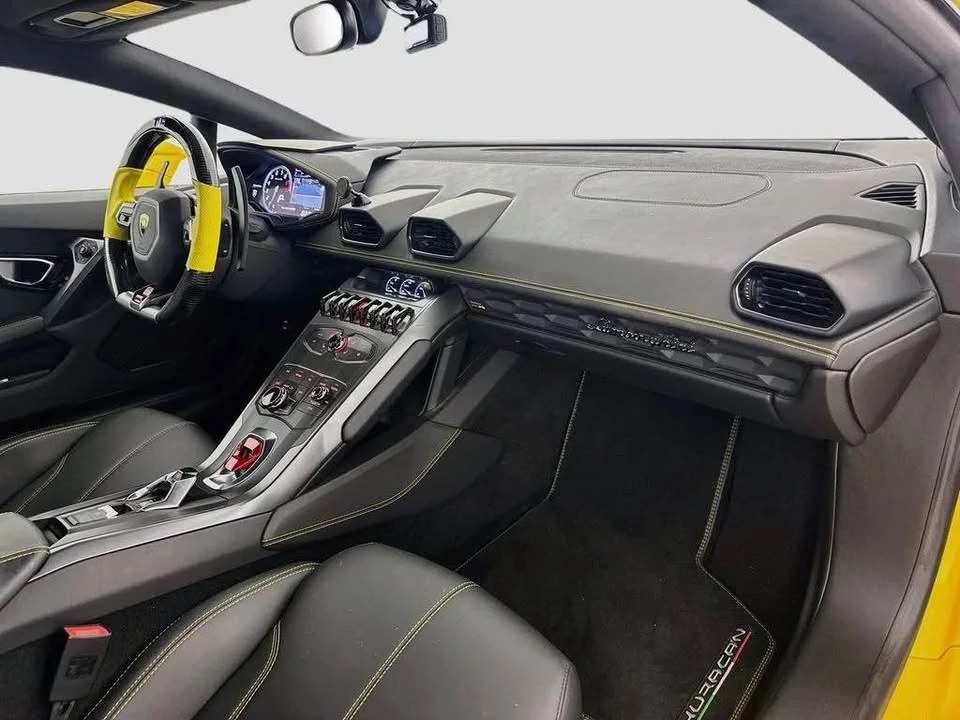 2017 Lamborghini Huracan LP580-2 - Image 12 of 17