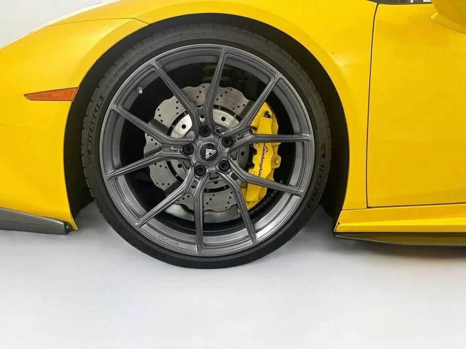 2017 Lamborghini Huracan LP580-2 - Image 13 of 17