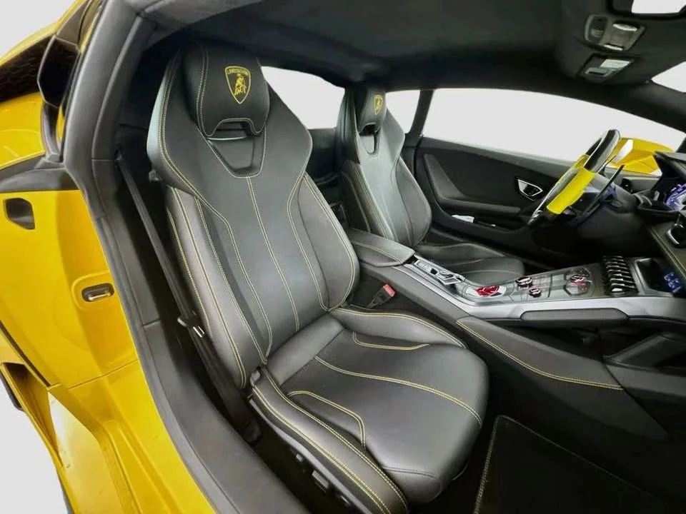 2017 Lamborghini Huracan LP580-2 - Image 11 of 17