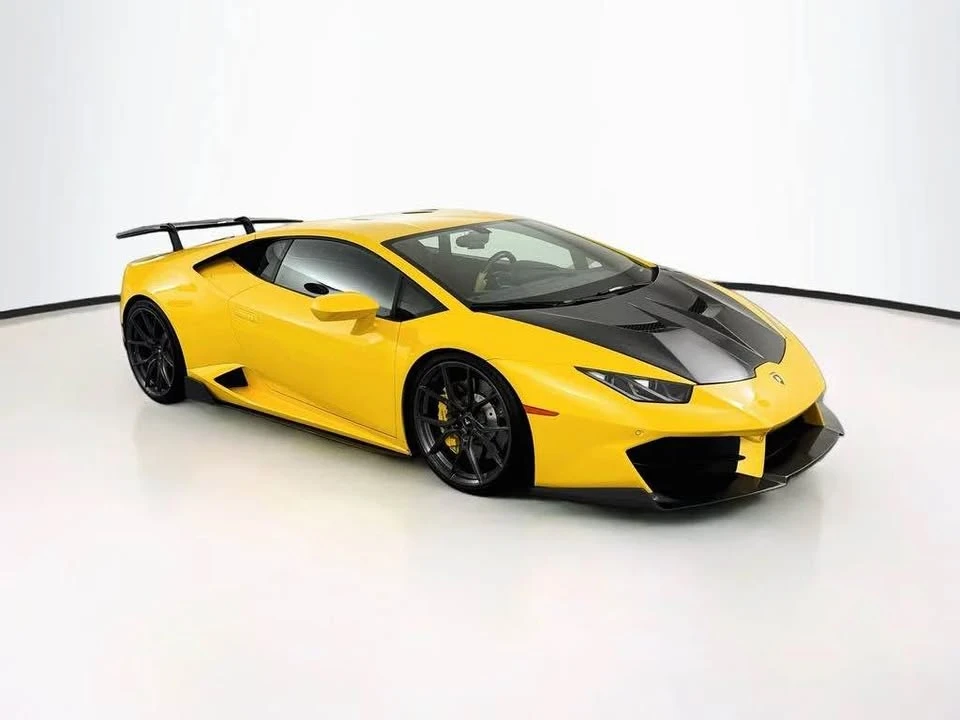 2017 Lamborghini Huracan LP580-2 - Image 2 of 17