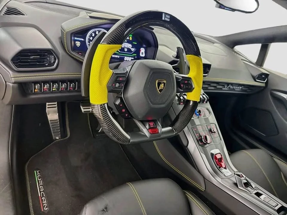 2017 Lamborghini Huracan LP580-2 - Image 5 of 17
