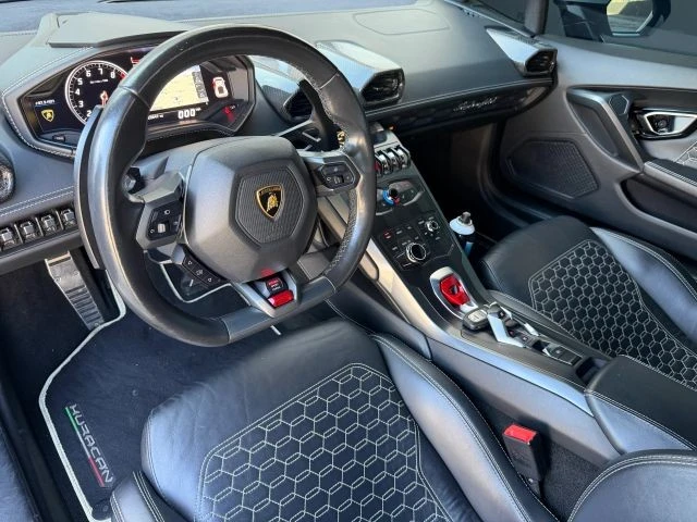 2017 Lamborghini Huracan LP580-2 - Image 9 of 20