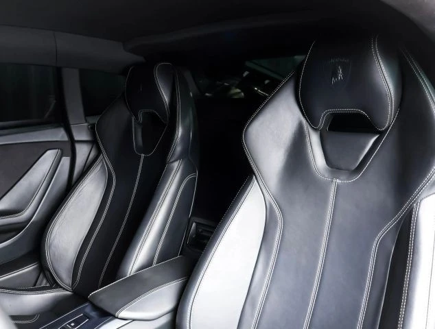 2017 Lamborghini Huracan LP580-2 - Image 17 of 24
