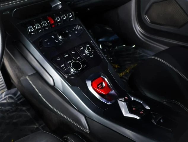 2017 Lamborghini Huracan LP580-2 - Image 18 of 24