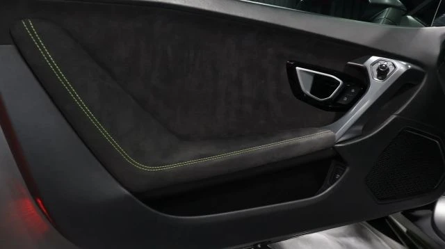 2017 Lamborghini Huracan LP580-2 - Image 15 of 21