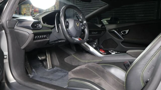 2017 Lamborghini Huracan LP580-2 - Image 16 of 21
