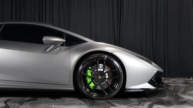 2017 Lamborghini Huracan LP580-2 - Image 3 of 21