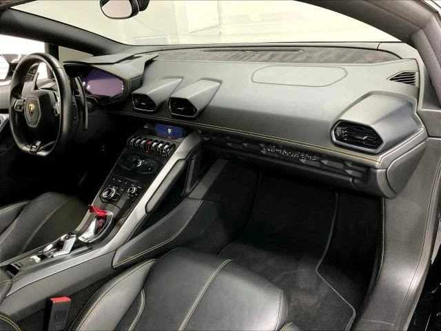2017 Lamborghini Huracan LP580-2 - Image 12 of 31