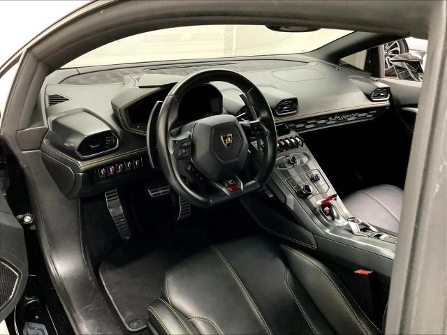 2017 Lamborghini Huracan LP580-2 - Image 11 of 31