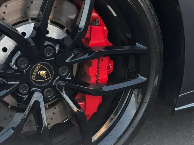 2017 Lamborghini Huracan LP580-2 - Image 9 of 31