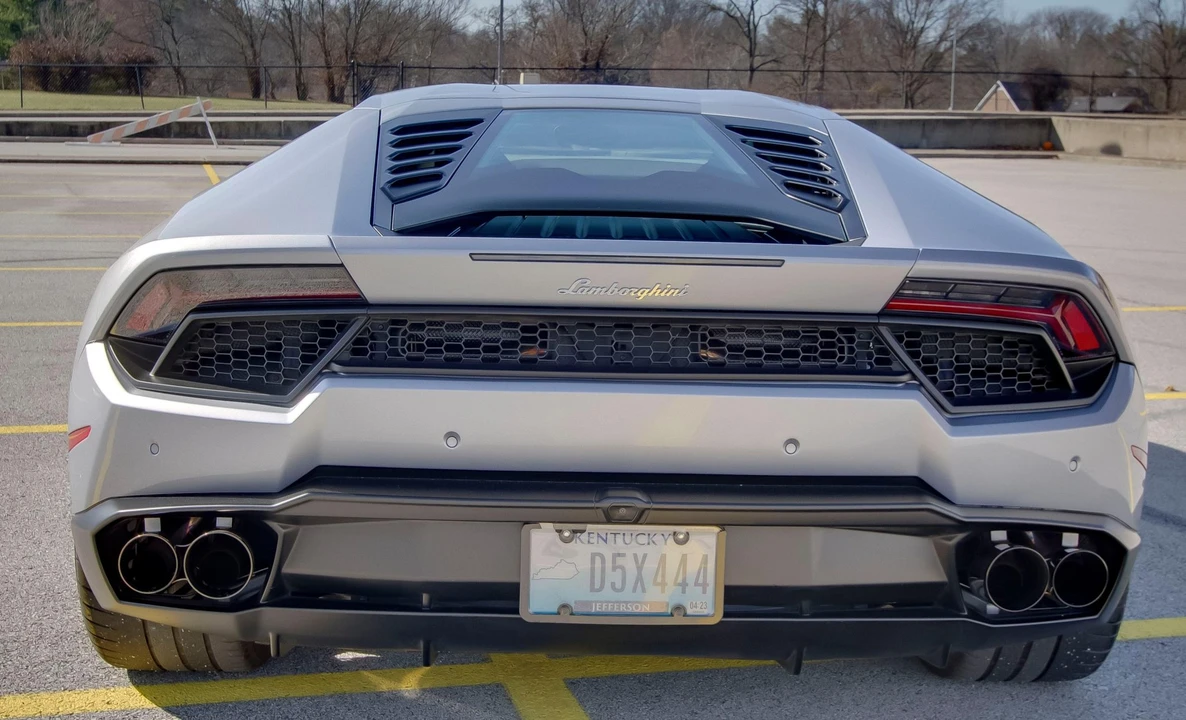 2017 Lamborghini Huracan LP580-2 - Image 8 of 31