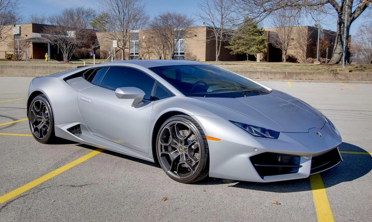 2017 Lamborghini Huracan LP580-2 - Image 12 of 31