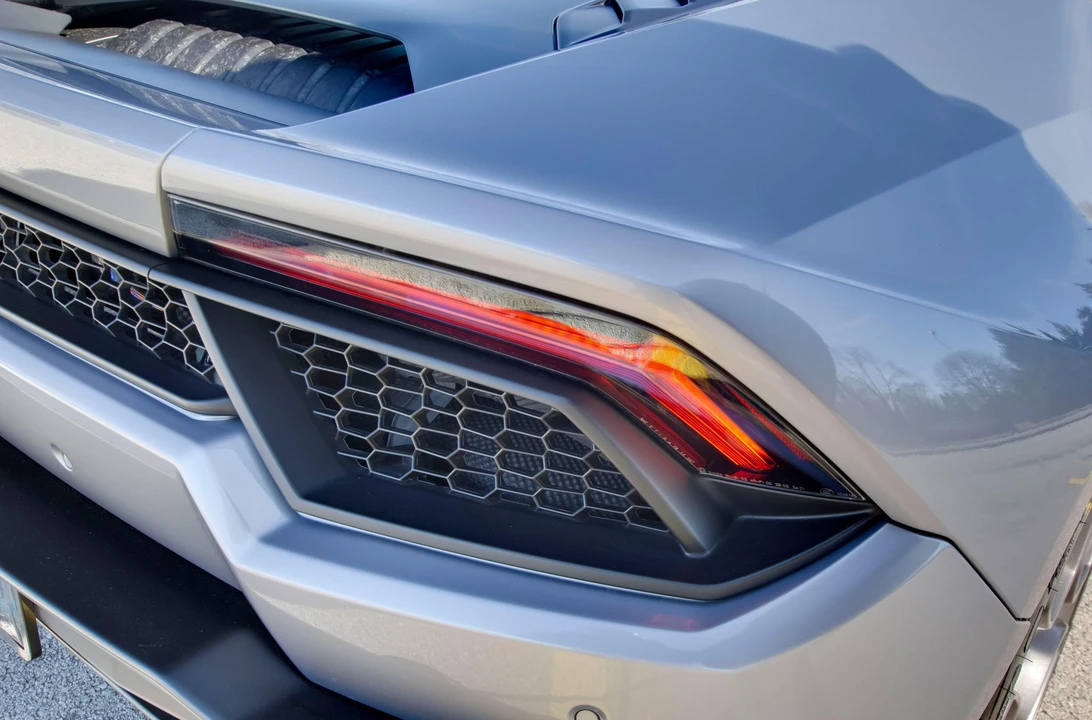 2017 Lamborghini Huracan LP580-2 - Image 30 of 31