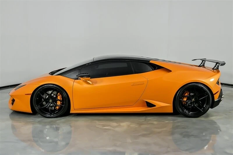 2017 Lamborghini Huracan LP580-2 - Image 8 of 21