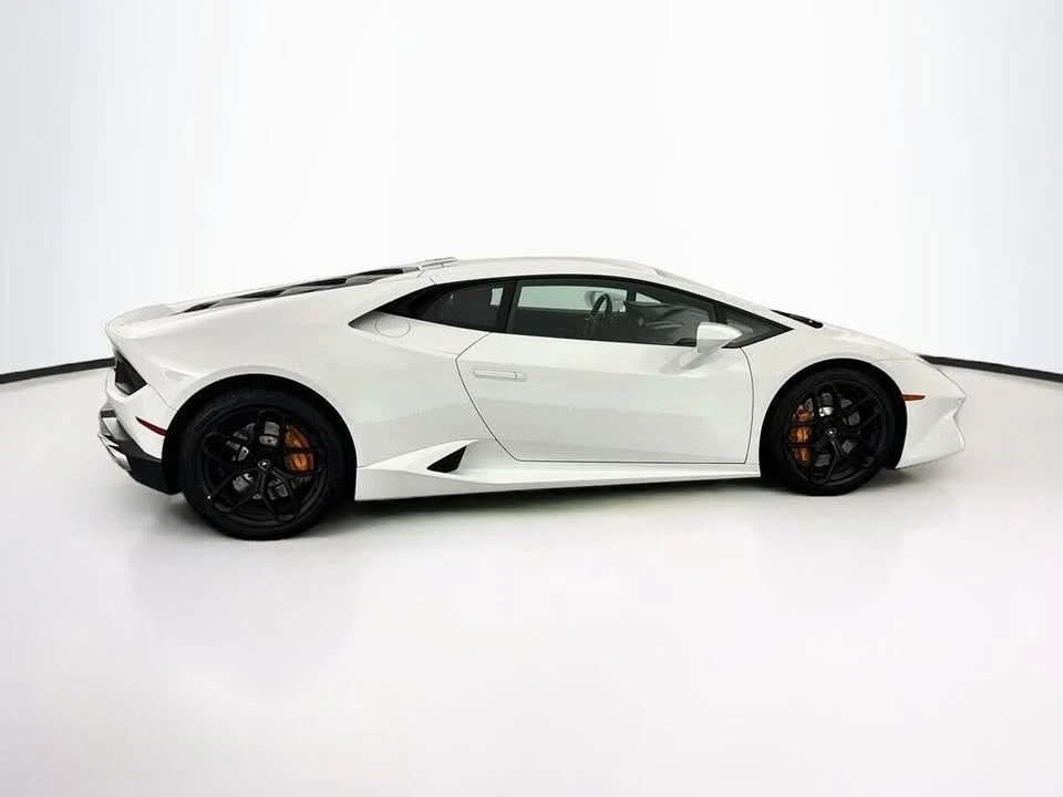 2017 Lamborghini Huracan LP580-2 - Image 4 of 20