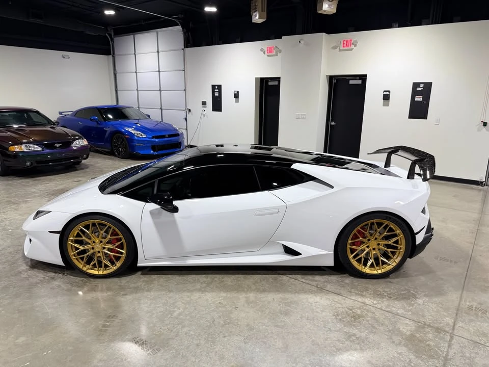 2017 Lamborghini Huracan LP580-2 - Image 6 of 18
