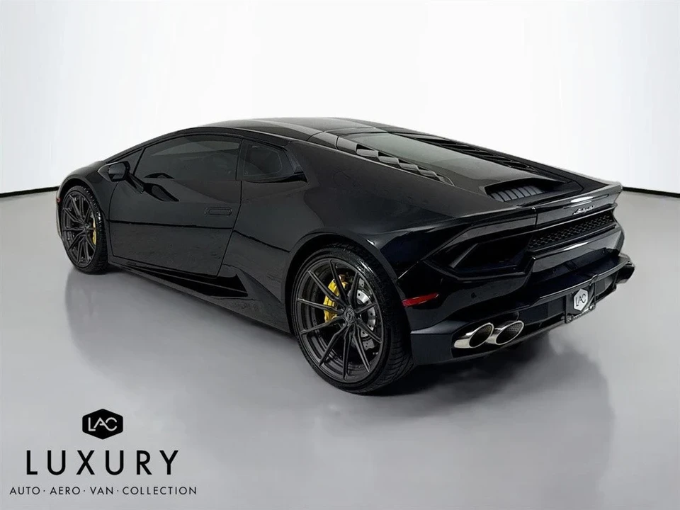 2017 Lamborghini Huracan LP580-2 - Image 6 of 12