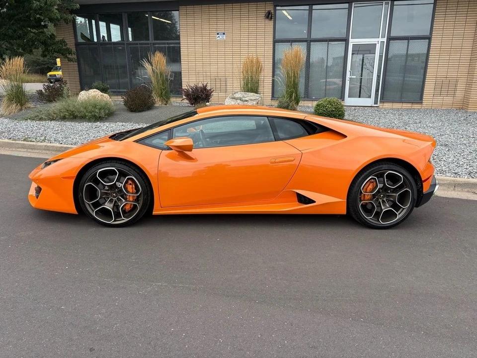 2017 Lamborghini Huracan LP580-2 - Image 16 of 21