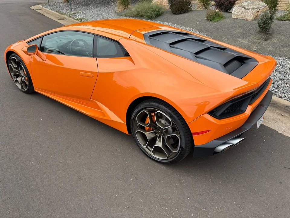 2017 Lamborghini Huracan LP580-2 - Image 18 of 21