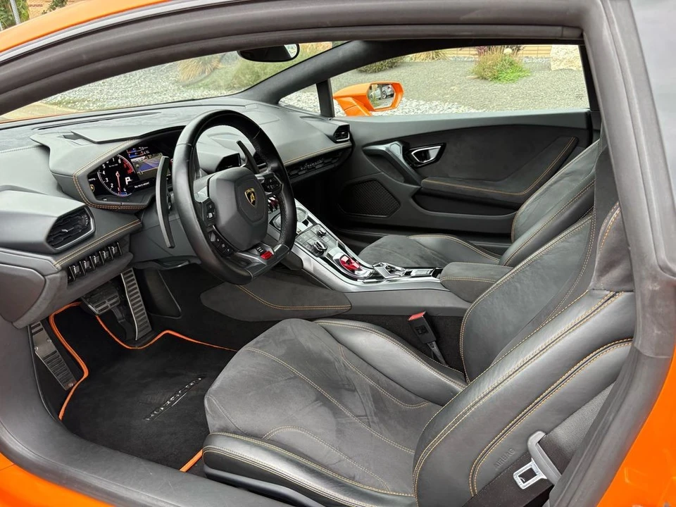 2017 Lamborghini Huracan LP580-2 - Image 8 of 31