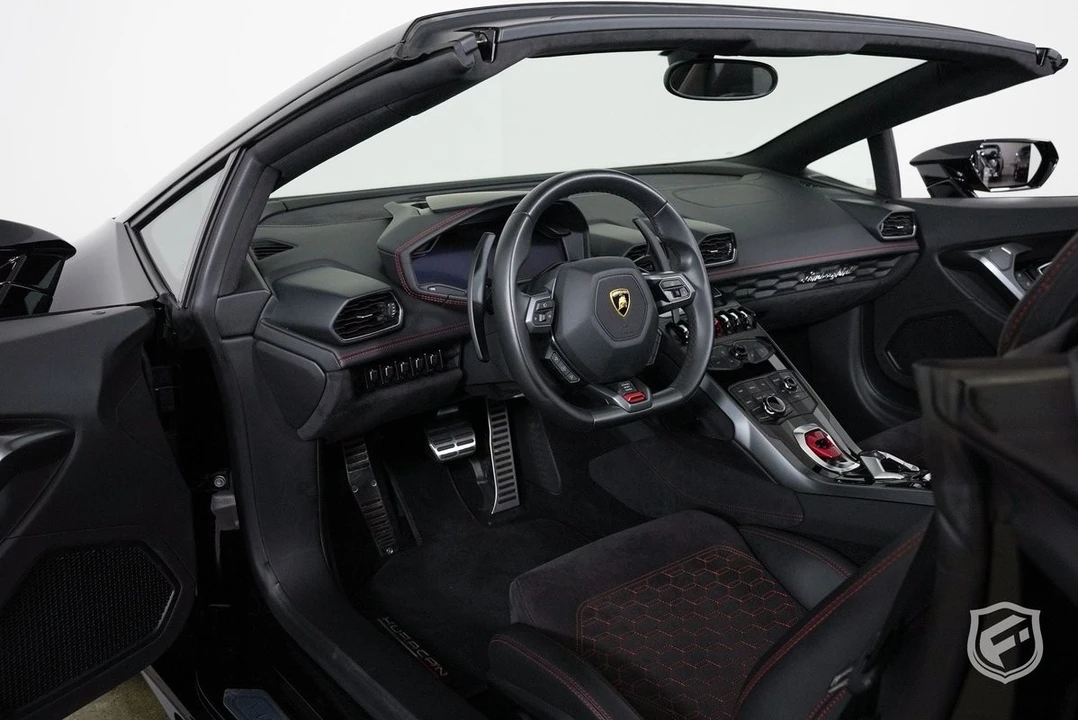 2017 Lamborghini Huracan LP580-2 - Image 26 of 31