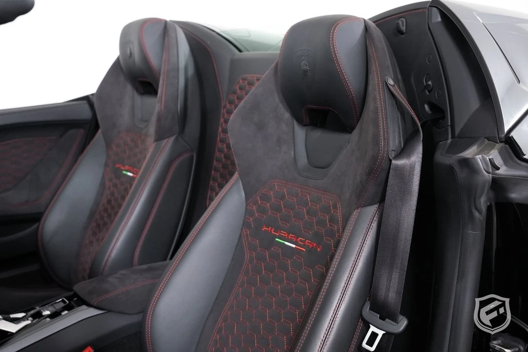 2017 Lamborghini Huracan LP580-2 - Image 28 of 31