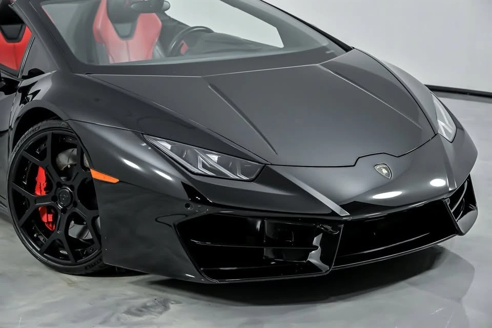2017 Lamborghini - Image 3 of 20