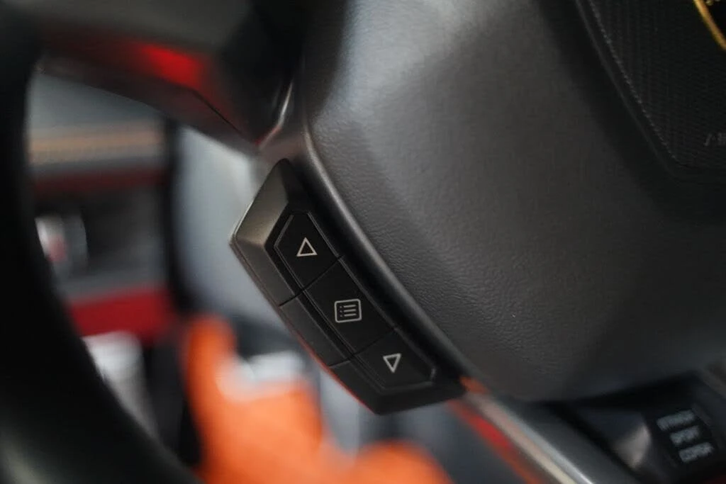 2017 Lamborghini Huracan LP580-2 - Image 25 of 31