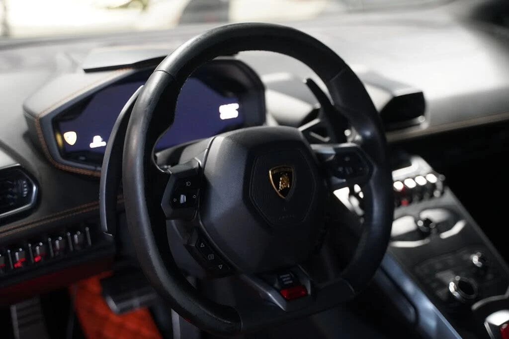 2017 Lamborghini Huracan LP580-2 - Image 23 of 31