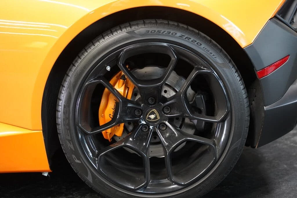 2017 Lamborghini Huracan LP580-2 - Image 11 of 31