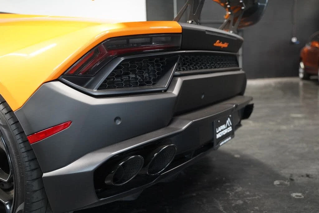 2017 Lamborghini Huracan LP580-2 - Image 12 of 31