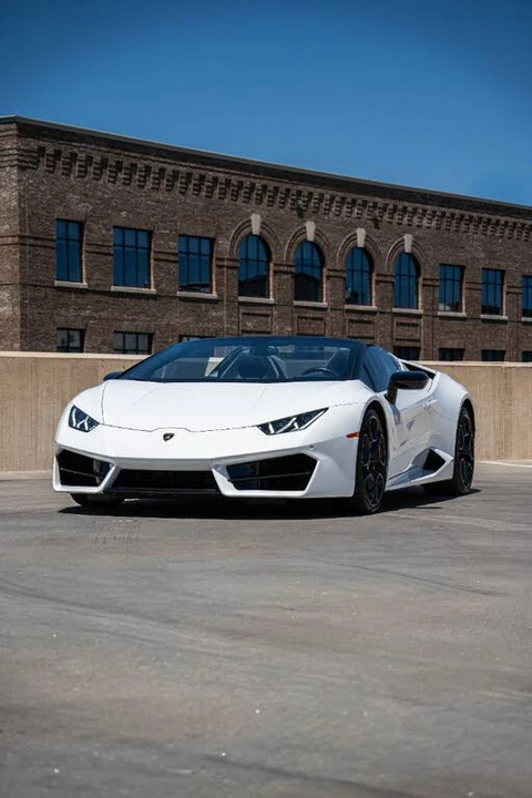 2017 Lamborghini Huracan LP580-2 - Image 12 of 17