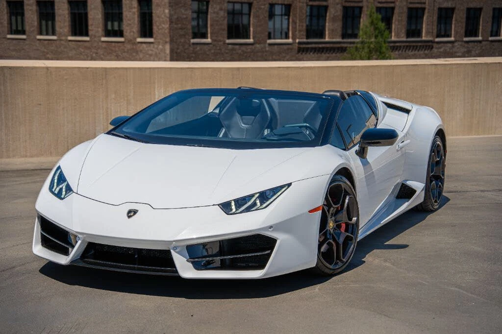 2017 Lamborghini Huracan LP580-2 - Image 10 of 17