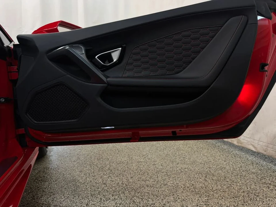 2017 Lamborghini Huracan LP580-2 - Image 23 of 31