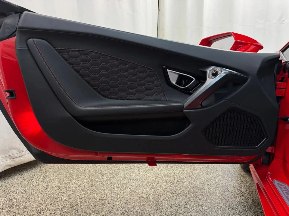 2017 Lamborghini Huracan LP580-2 - Image 19 of 31