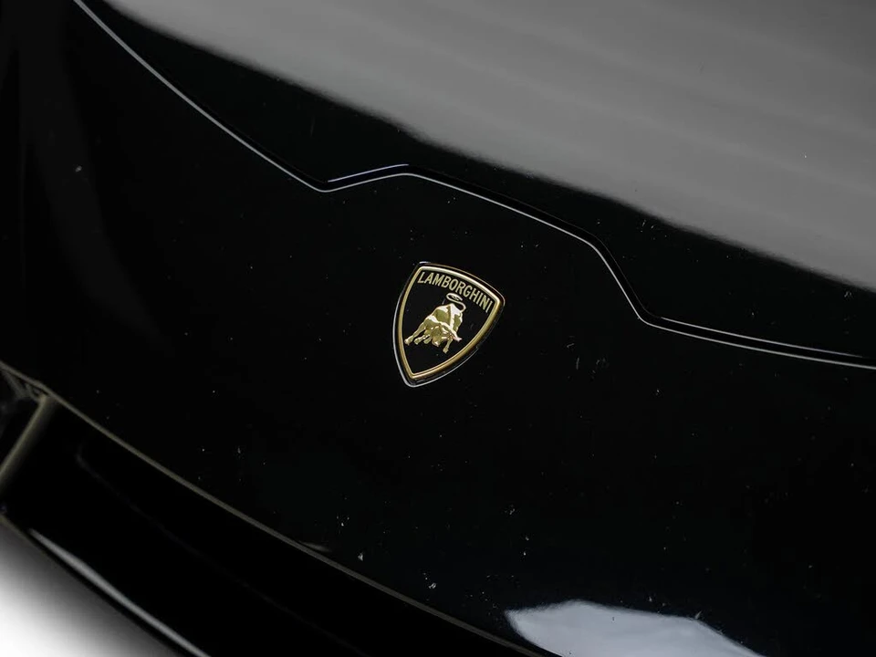 2017 Lamborghini Huracan LP580-2 - Image 6 of 31