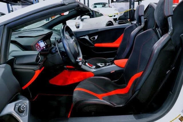 2017 Lamborghini Huracan LP580-2 - Image 24 of 31