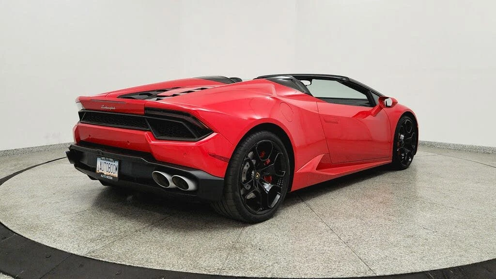 2017 Lamborghini Huracan LP580-2 - Image 5 of 31
