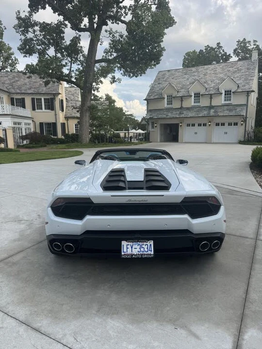 2017 Lamborghini Huracan LP580-2 - Image 4 of 31