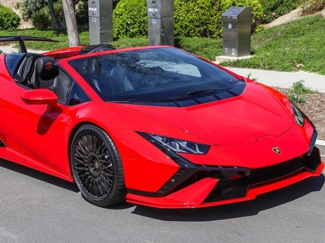 2017 Lamborghini Huracan LP580-2 - Image 15 of 31