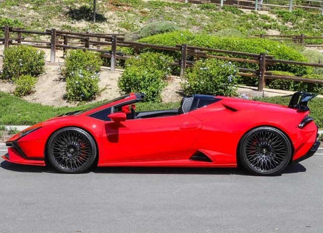 2017 Lamborghini Huracan LP580-2 - Image 8 of 31