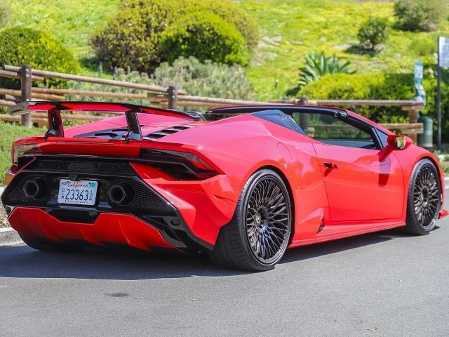 2017 Lamborghini Huracan LP580-2 - Image 11 of 31